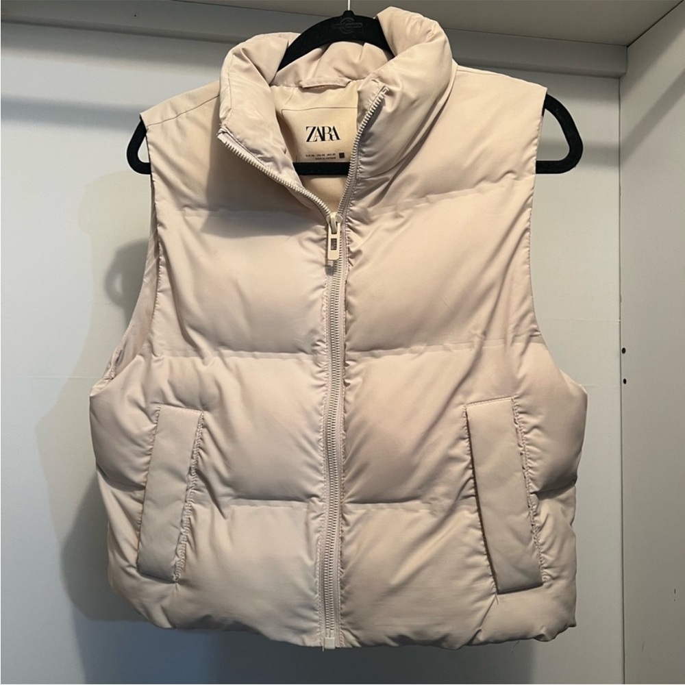 Zara Women's Beige Quilted Vest